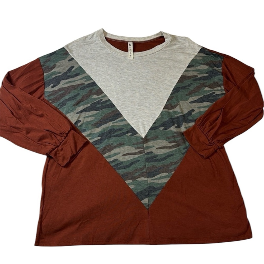 Vanilla Bay Camo Accent Shirt